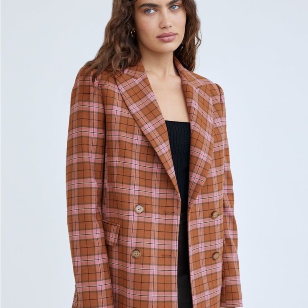 Aritzia - Plaid Double-Breasted Women's Blazer